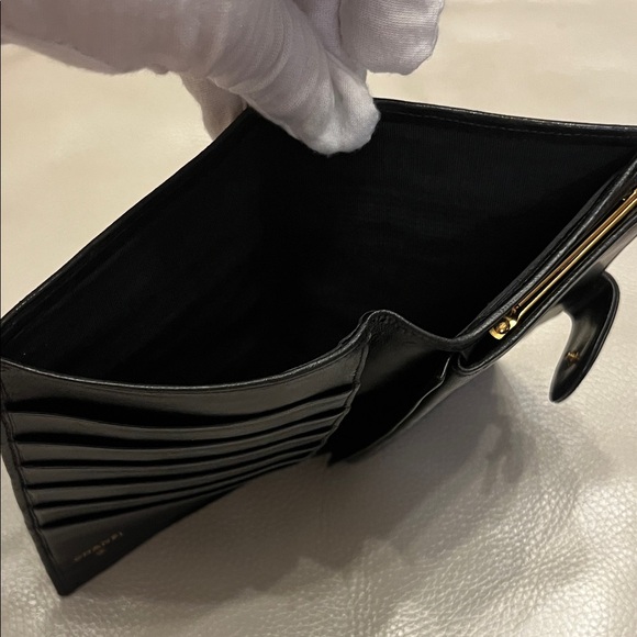 CHANEL Black Quilted Leather Wallet with Gold CC Logo - Picture 8 of 16